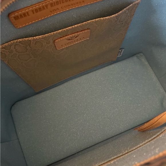 Large Consuela Bag - Picture 4 of 4